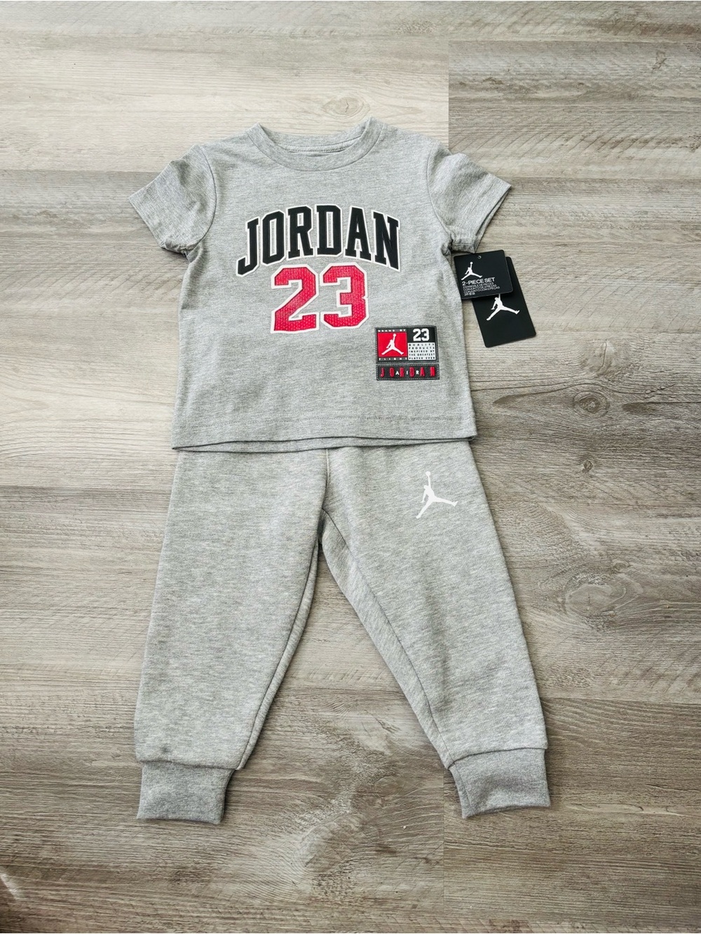 New Boys Jordan '23' Gray w/red & black logo Shirt & Joggers sweatpants 2T